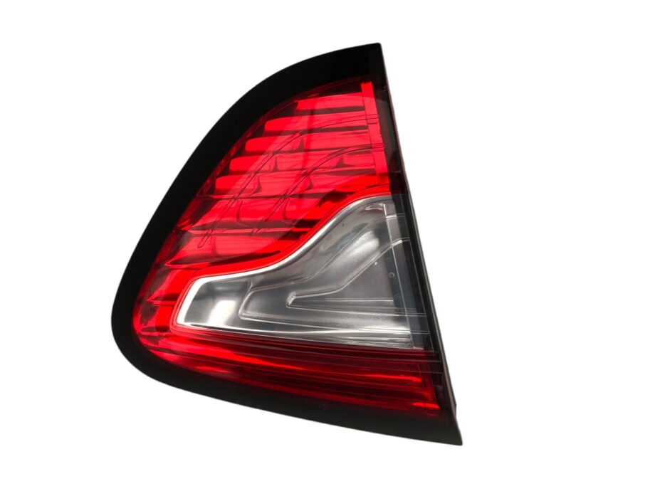 Lampa stanga spate haion Renault Captur  J87 (2013-2017) 1.5 DCI K9K 608 265557893R / 265554078R