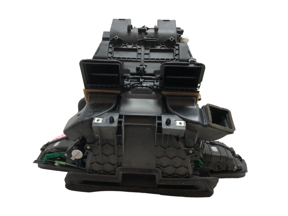Carcasa aeroterma Renault Megane 3 GRANDTOUR (2009-2012) 1.9 DCI F9Q (870) 271207823R
