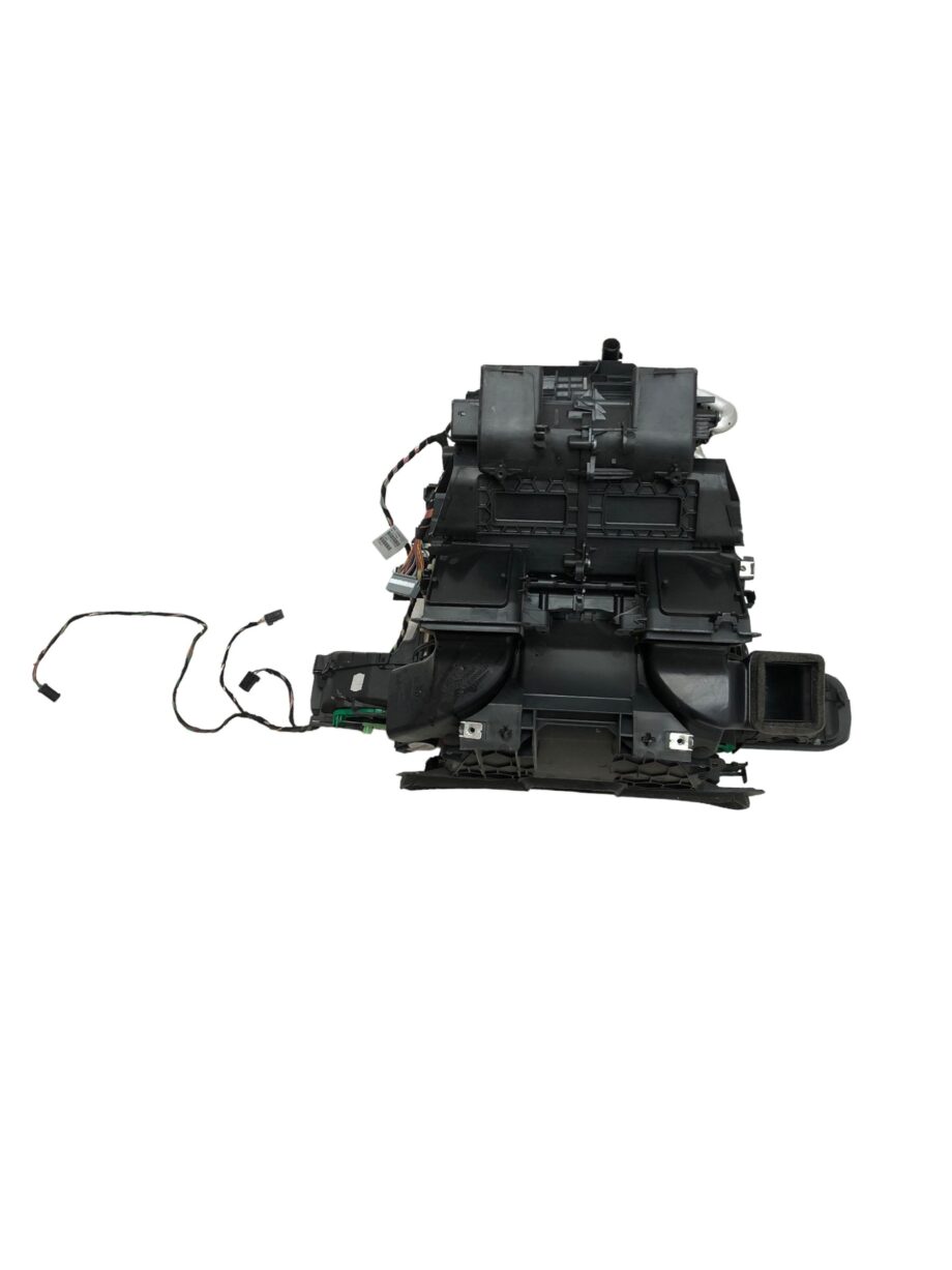 Carcasa aeroterma Renault Megane 3 GRANDTOUR (2009-2012) 1.9 DCI F9Q (870) 271207823R