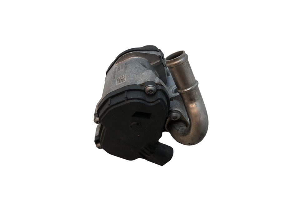 Supapa egr [la turbocompresor] Volkswagen Passat  B8 (2014-2019) 2.0  TDI (150 CP) CRLB 04L131501RV110 /  04L131501M