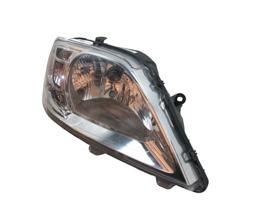 Far dreapta Dacia Logan 1 MCV (2006-2008) 1.5 (86 CP) DCI K9K 792 8200744754