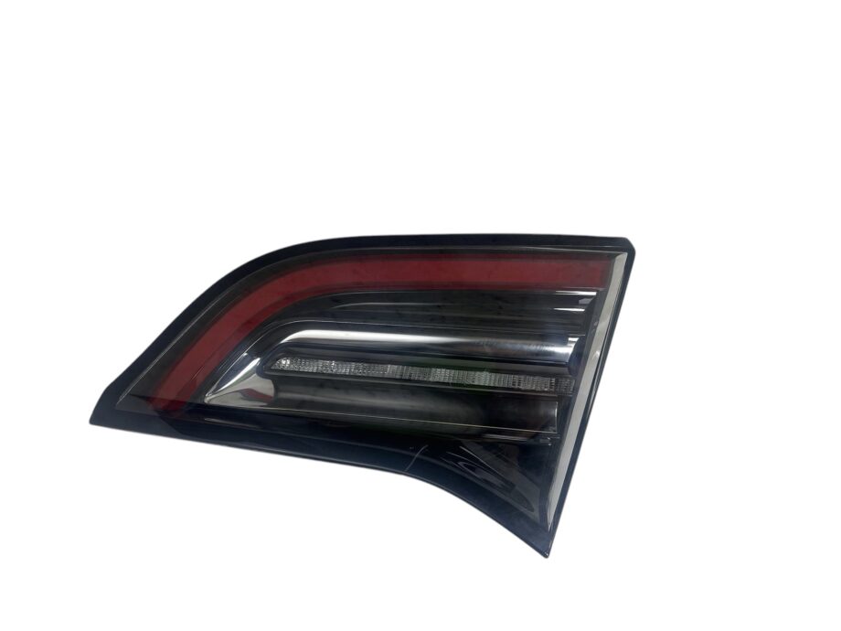 Lampa spate dreapta pe haion  Tesla Model 3 (2017-2024)  150208900B